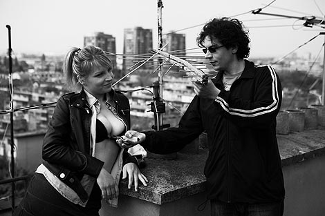 7 seX 7, red. Irena Škorić