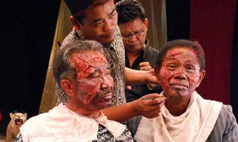  Čin smaknuća (The Act of Killing), red. Joshua Oppenheimer
