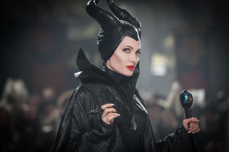 Gospodarica zla (Maleficent), red. Robert Stromberg
