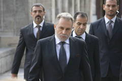 International (The International), red. Tom Tykwer