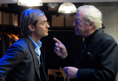 Njuškalo (Sleuth), red. Kenneth Branagh