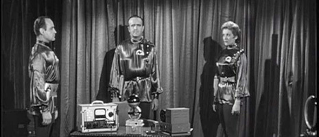 Plan 9 From Outer Space, red. Edward D. Wood Jr., 1959.