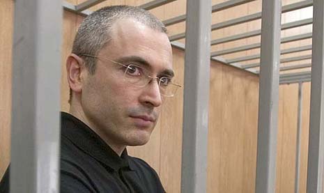 Vlast (Power), red. Cathryn Collins