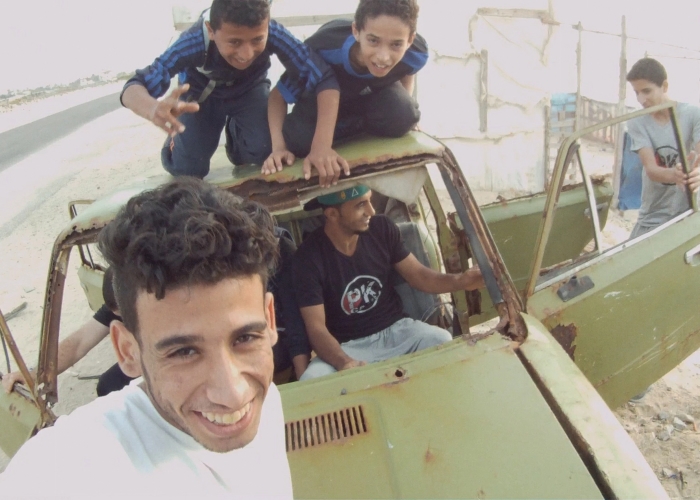 <em>Yalla Parkour</em>, red. Areeb Zuaiter